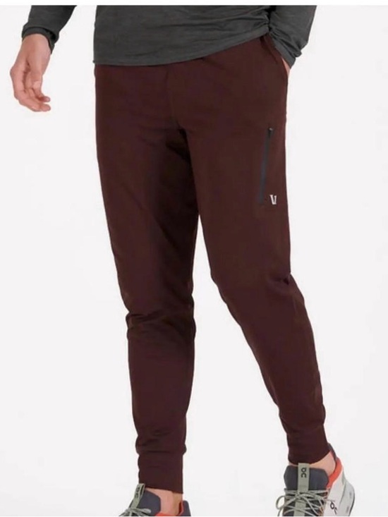 Vuori Other - Vuori sunday performance maroon joggers mens size Large